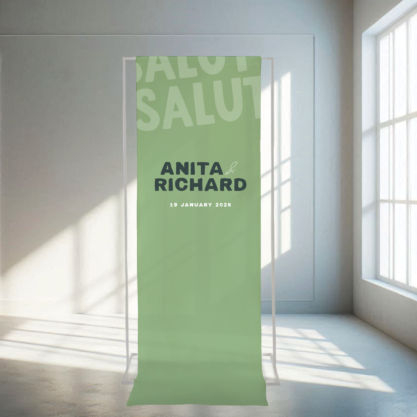Salut - Fabric Welcome Sign